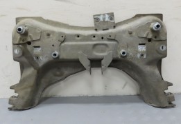 BERCEAU MOTEUR AV