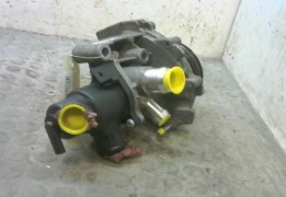 POMPE DIRECTION ASSISTEE