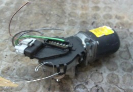 MOTEUR ESSUIE-GLACE AV