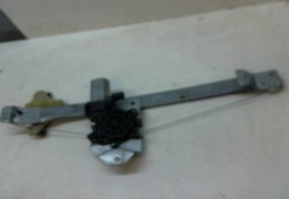MECANISME+MOTEUR LEVE-GLACE AVD