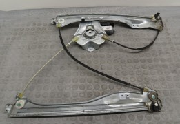 MECANISME+MOTEUR LEVE-GLACE AVD