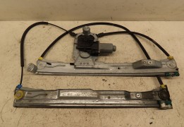 MECANISME+MOTEUR LEVE-GLACE AVD