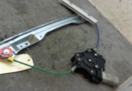 MECANISME+MOTEUR LEVE-GLACE AVG