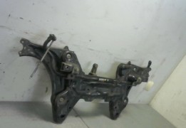 BERCEAU MOTEUR AV