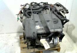 MOTEUR ESSENCE