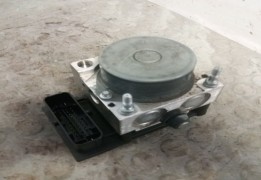 UNITE HYDRAULIQUE ABS