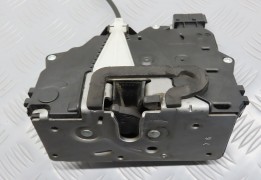 SERRURE PORTE AVD