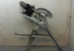MECANISME+MOTEUR LEVE-GLACE AVG