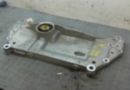 BERCEAU MOTEUR AV