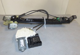 MECANISME+MOTEUR LEVE-GLACE AVG