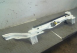 TRAVERSE SUP ARMATURE AV