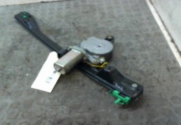 MECANISME+MOTEUR LEVE-GLACE AVD