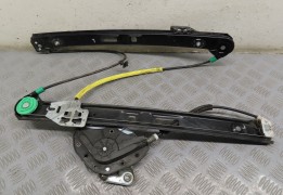 MECANISME+MOTEUR LEVE-GLACE AVG