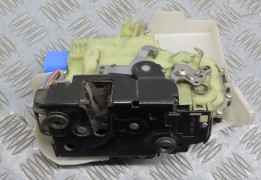 SERRURE PORTE AVD